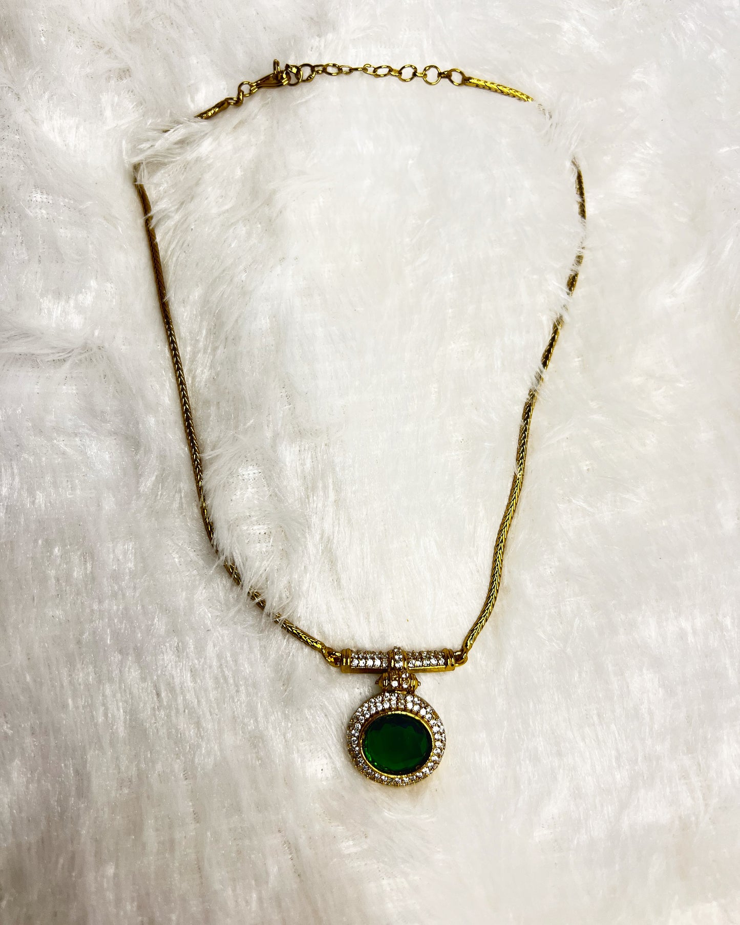 Premium green ad pendant chain product code 756