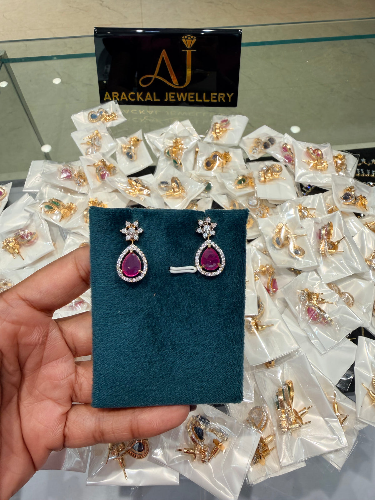 Premium diamond finish earrings product code E236