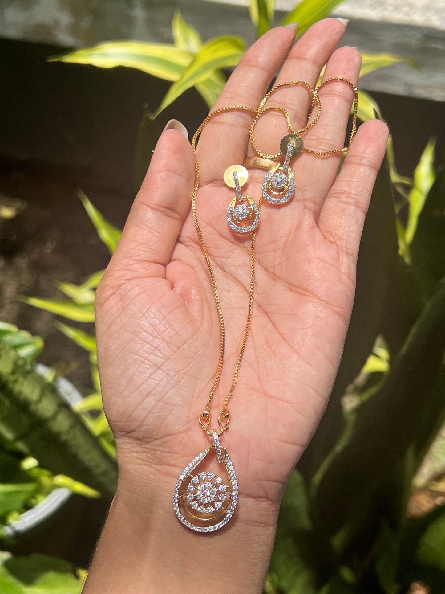 Daimond replica pendant set with chain product code N214