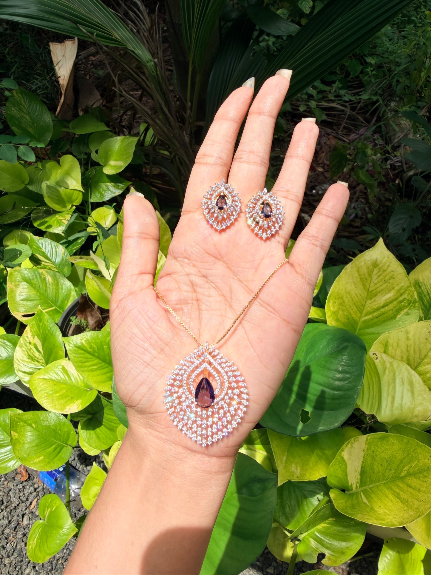 Premium diamond finish party wear pendant set with chain product code D398