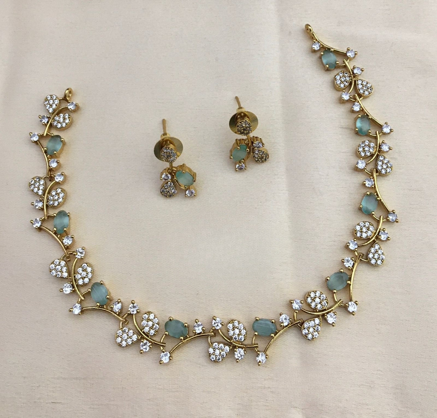 Floral Premium Design Necklace Set product code 897