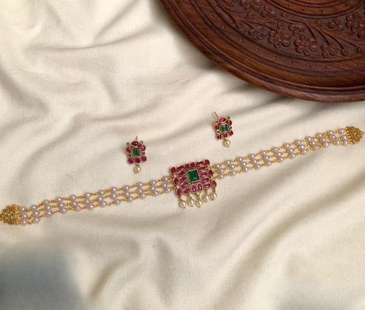 Premium 3 layer pearl kemp stone pendant choker set product code 101