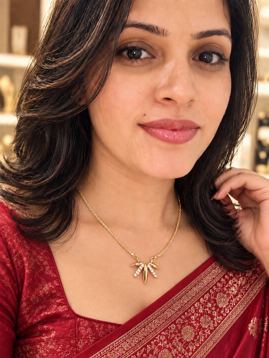 Probably gold plated daily wear pendant chain product code G144