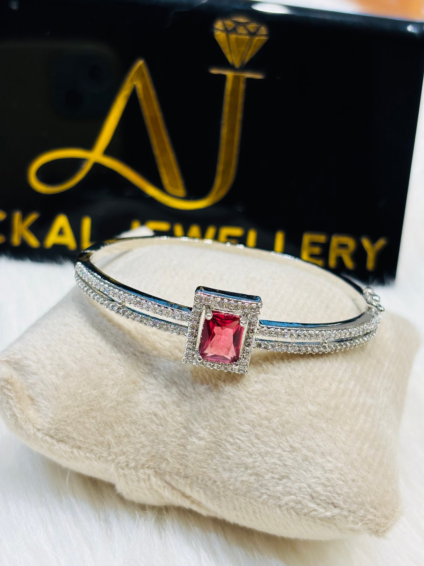Premium quality rodium polish openable bracelet (suitable for 2.4 and 2.6,2.8)product code B76