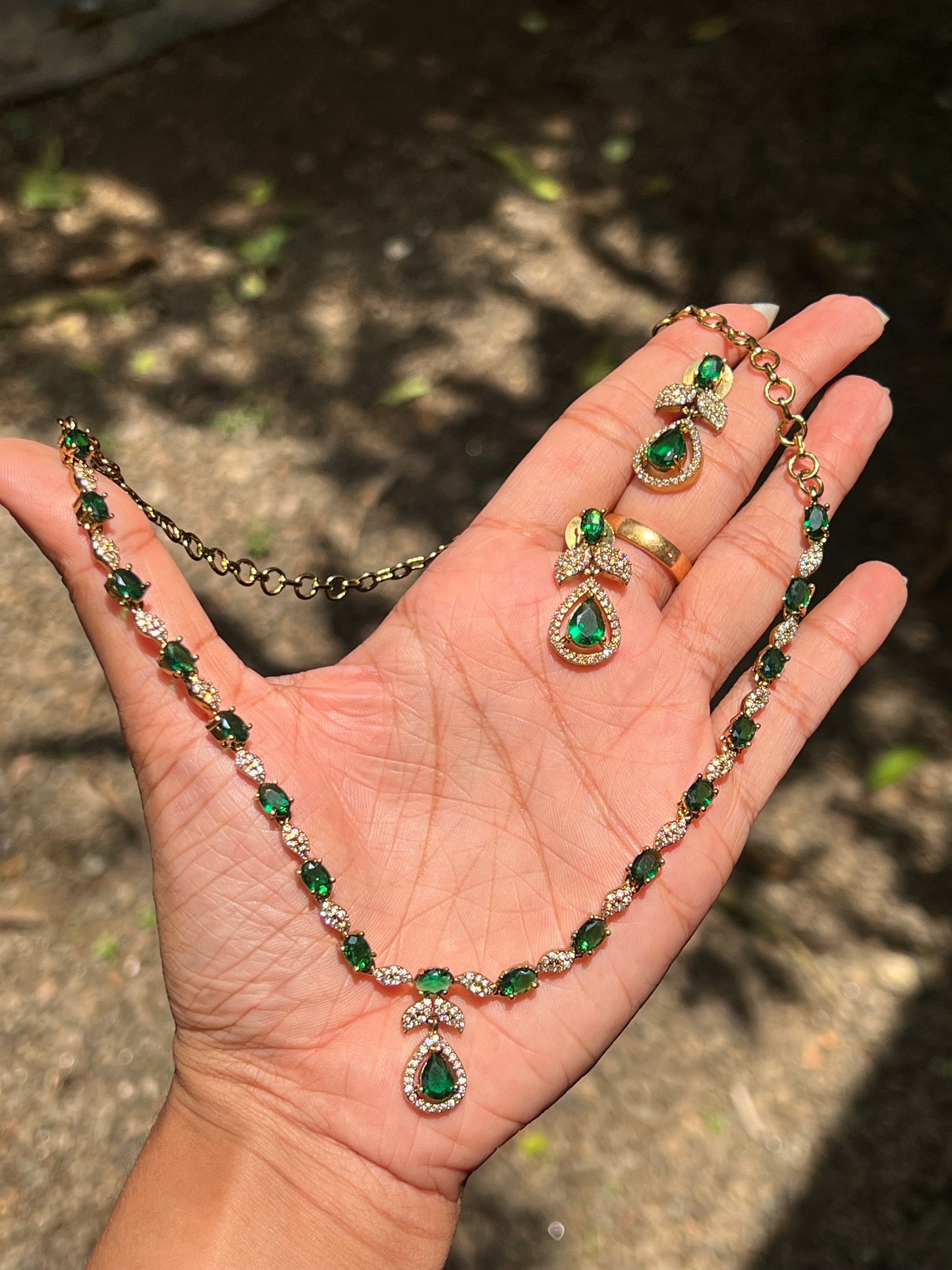 Premium ad simple  necklace with back chain product code 646