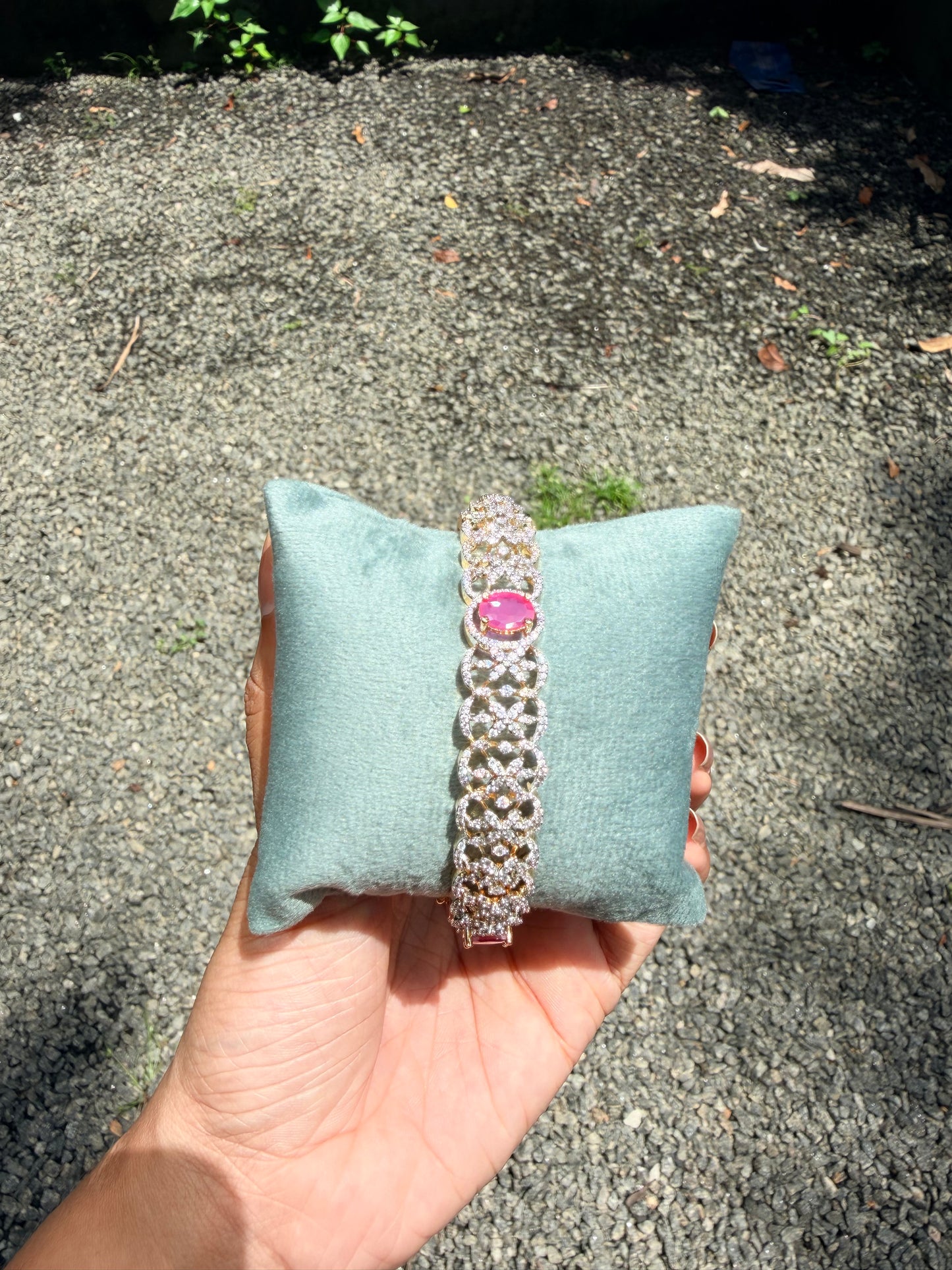 Premium diamond finish openable bangle product code B221