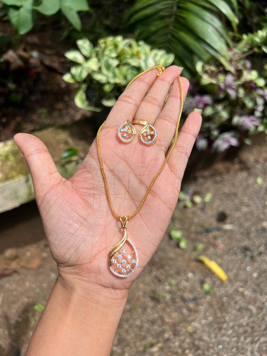 Premium daimond finish pendant chain set product code 65