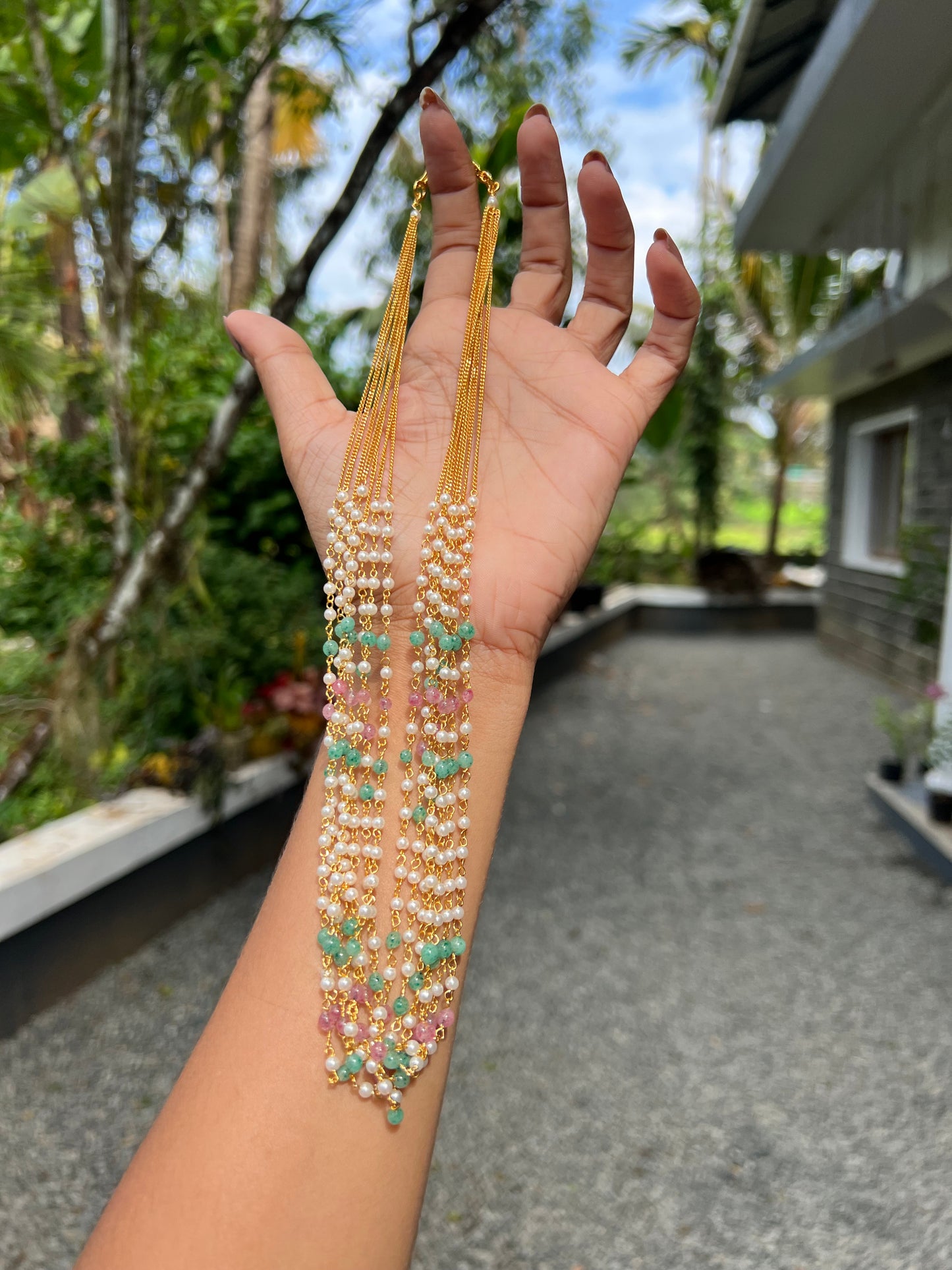 Premium 7layer multicolour pearl necklace product code P04