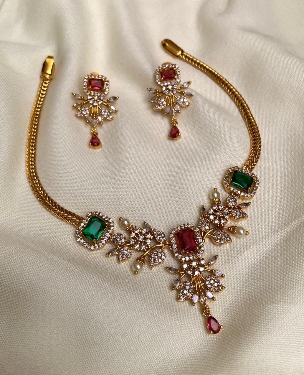 Hot selling new ad floral necklace product code 520