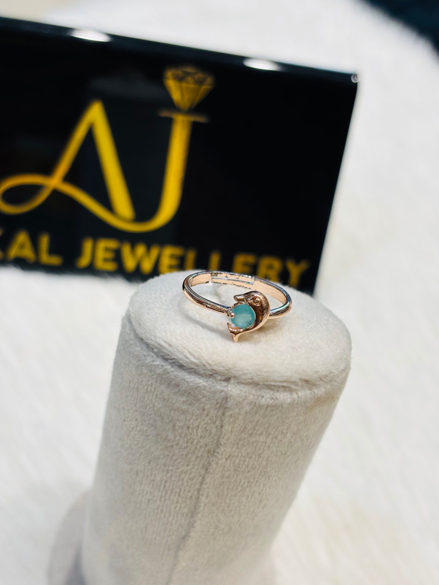 Adjustable Rosegold rings product code R11