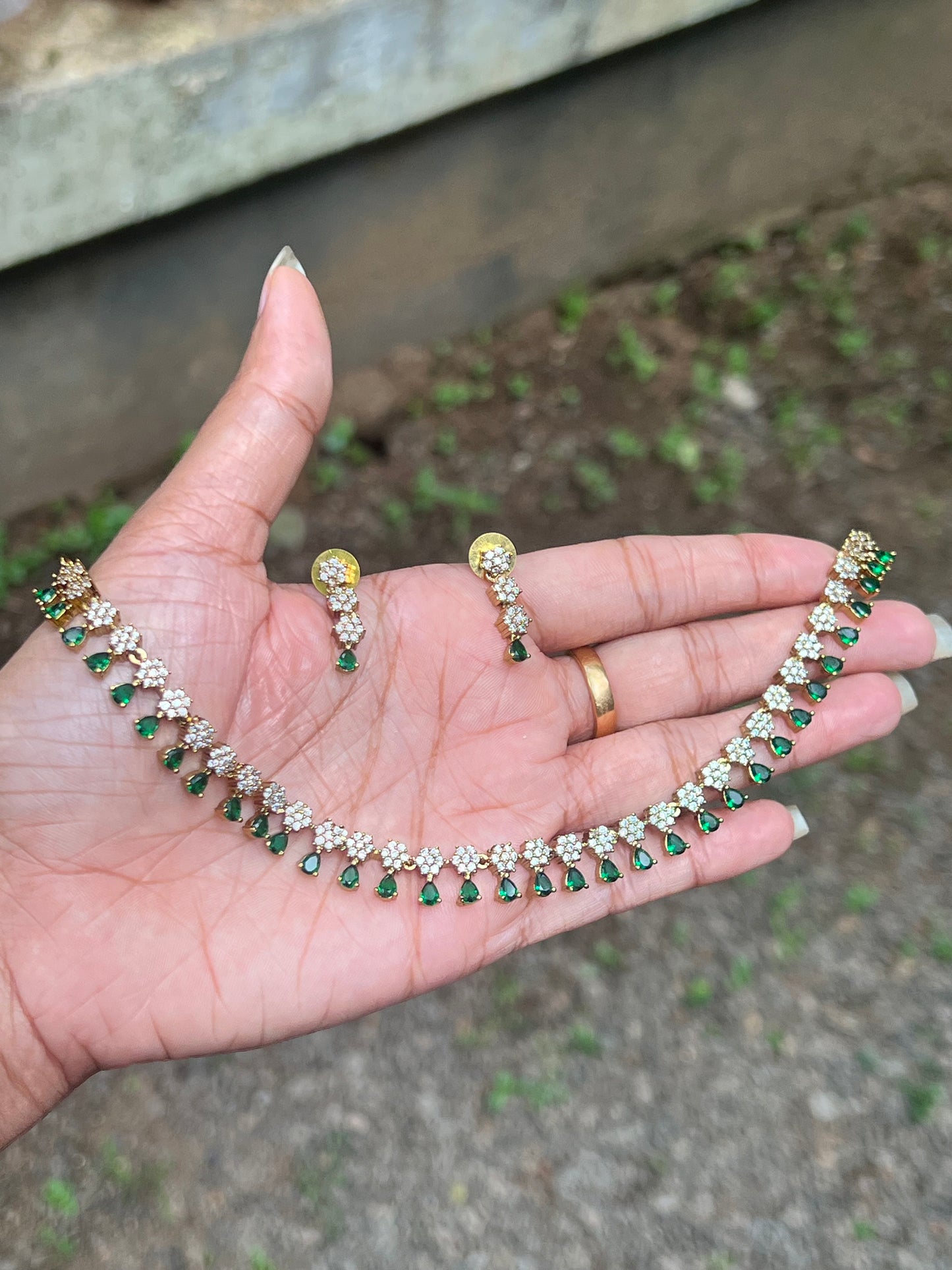 Premium ad hanging stone necklace product code 956