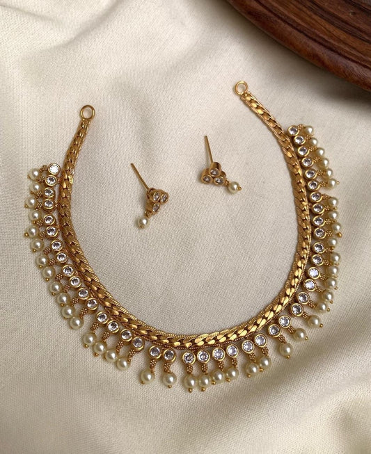 Premium quality designer shimmering stone necklace product code 93