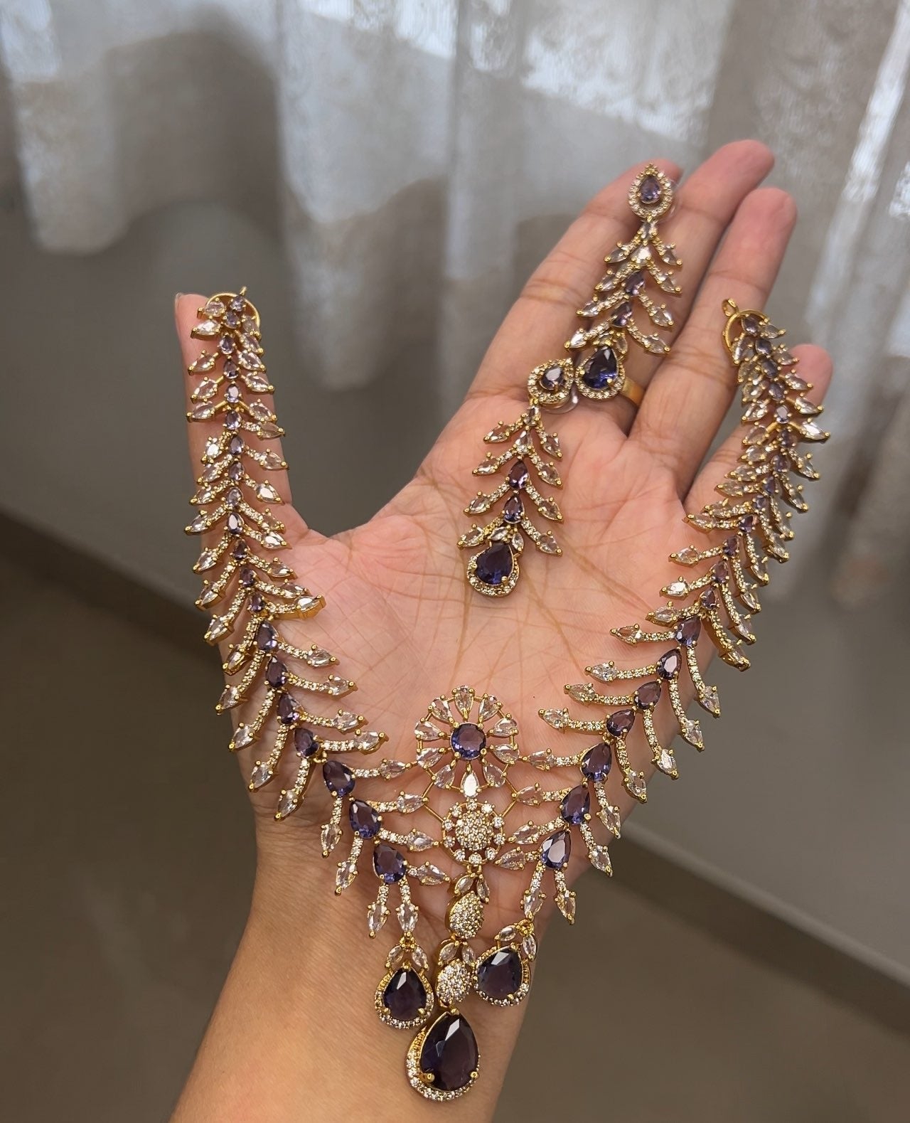 Ad bridal necklace