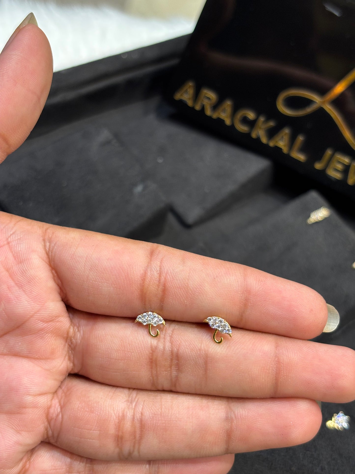 Premium gold plated daily ad stone second studs product code E67