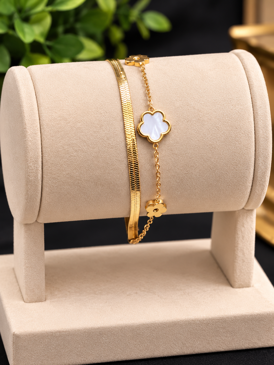 Premium anti tarnish daily wear adjustable bracelet
