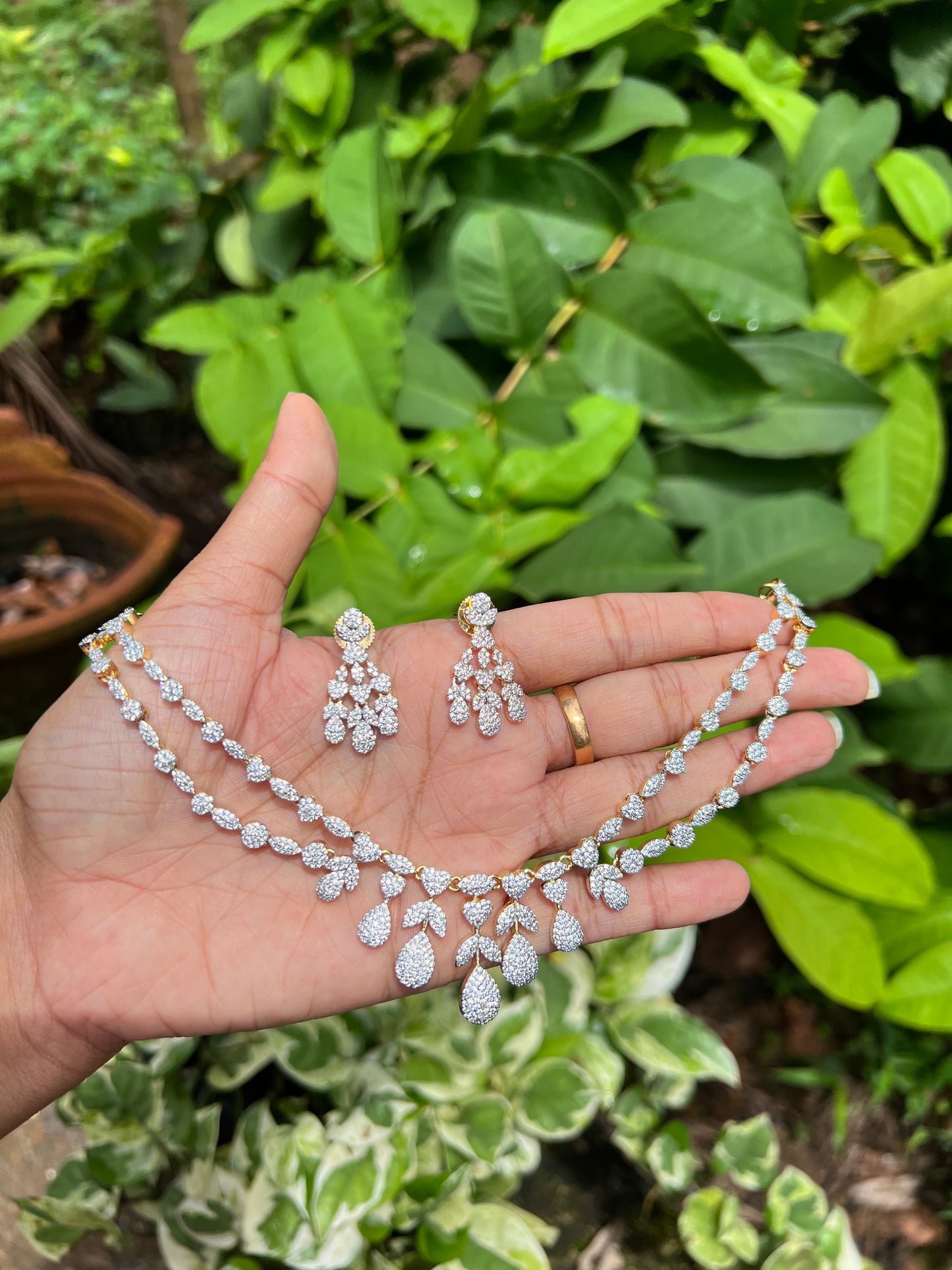 Premium diamond finish bridal necklace product code N82