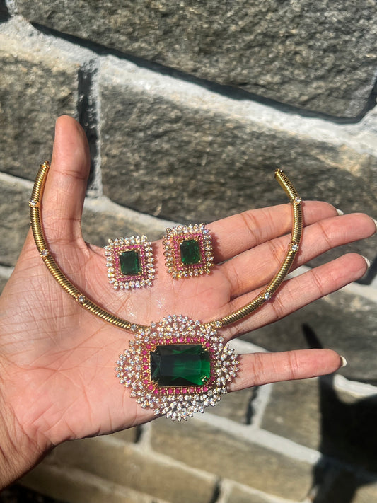 Premium viral trending emerald green hasli necklace set product code T99