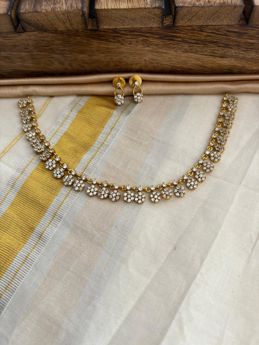 Premium quality best seller floral necklace product code N95