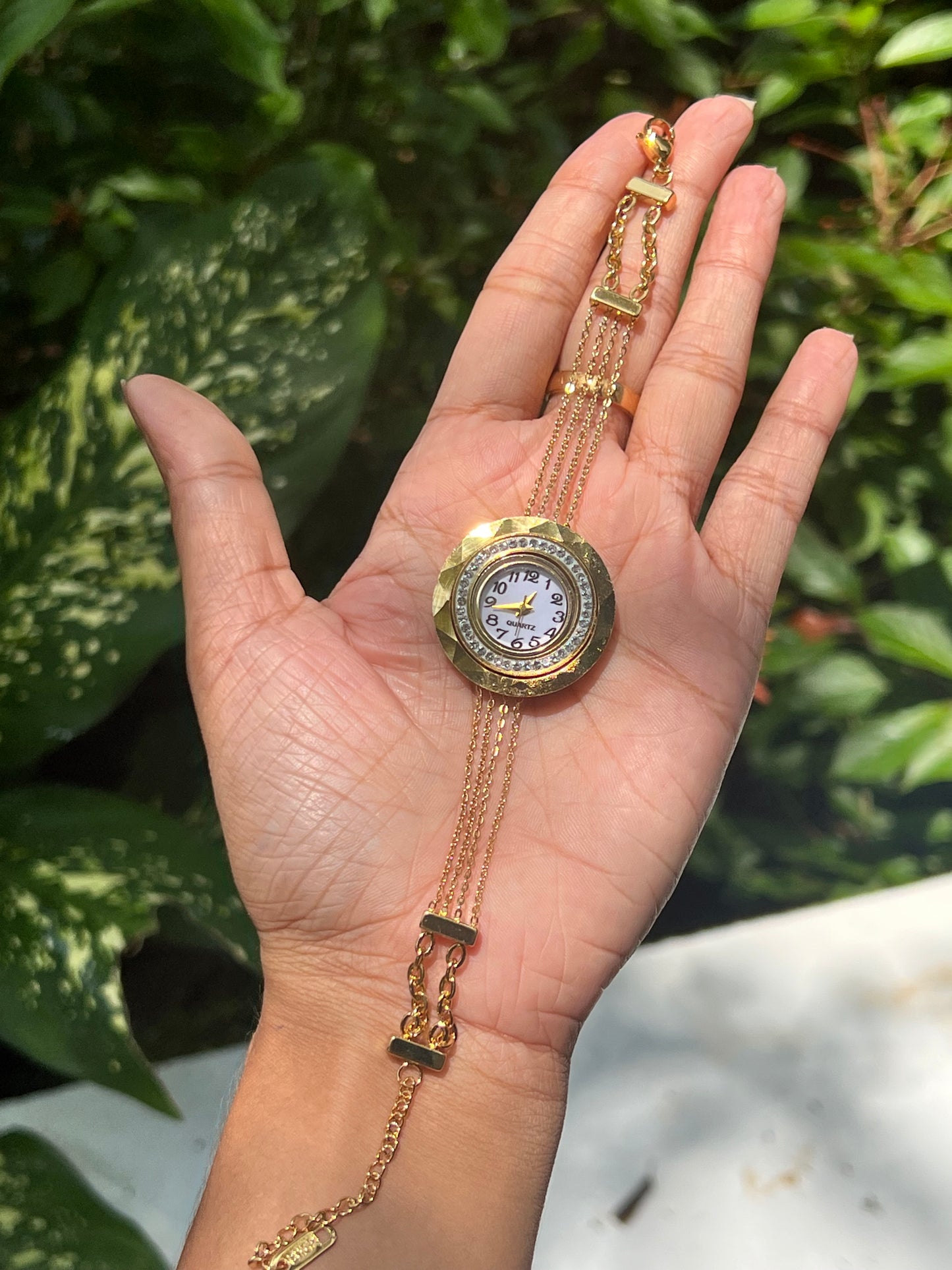 Premium quality bracelet watch product code W6