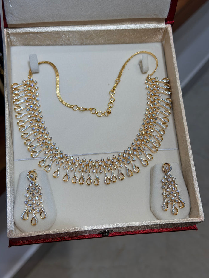 Premium diamond finish Bridal necklace set product code D431