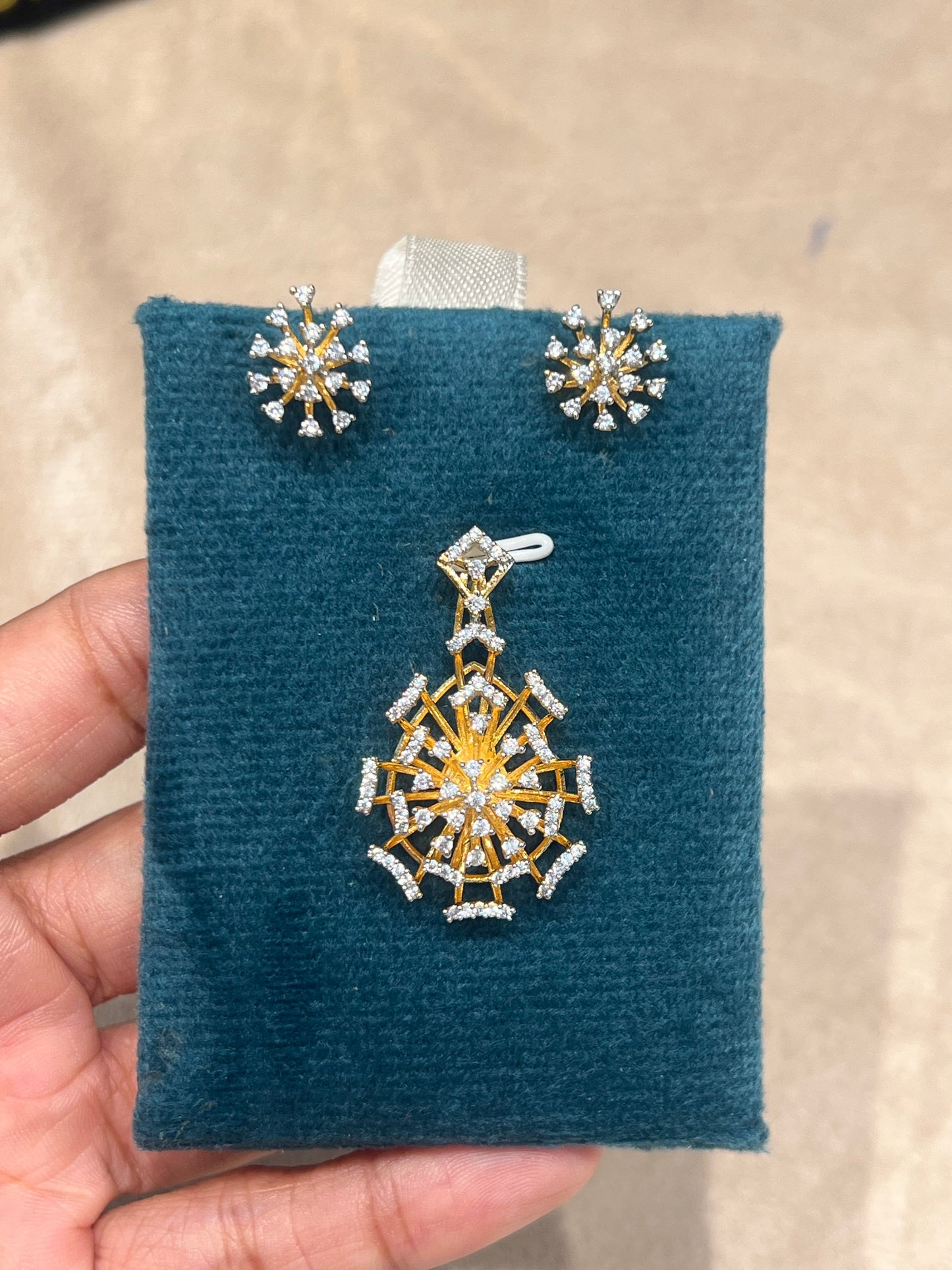 Premium party wear diamond finish pendant set with chain product code D374