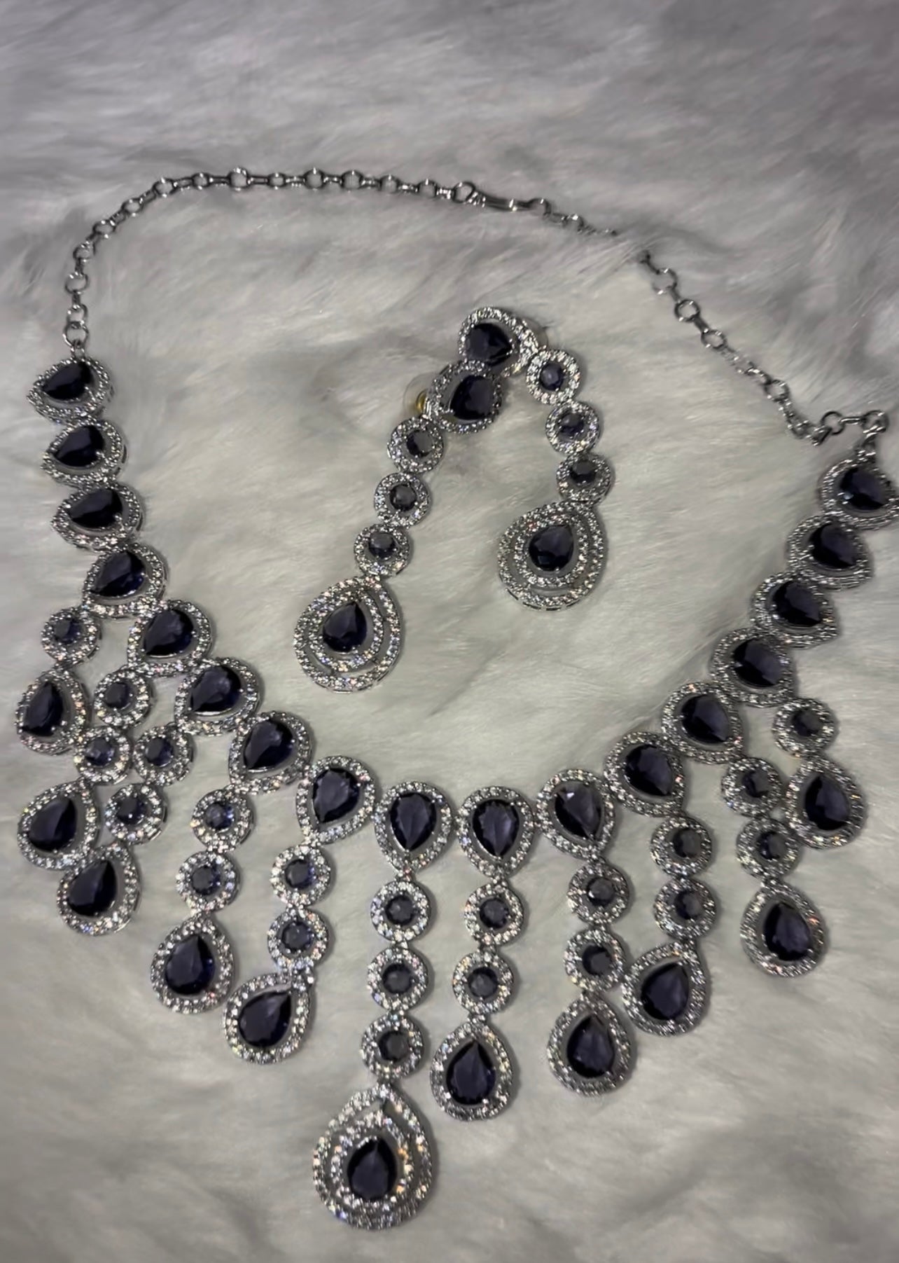 Premium silver finish ad bridal necklace product code 930
