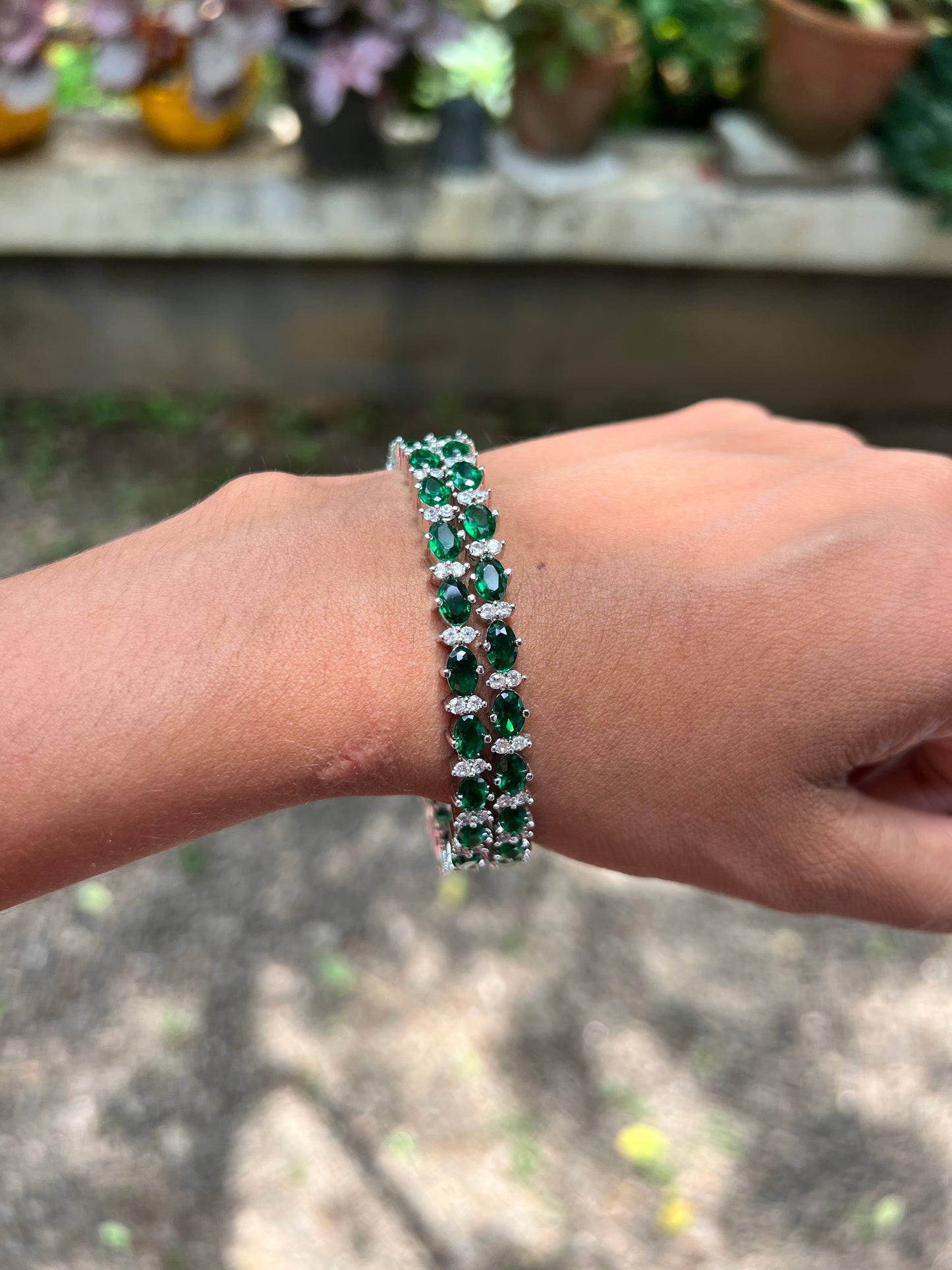 Premium white ad emerald green bangles product code 1267