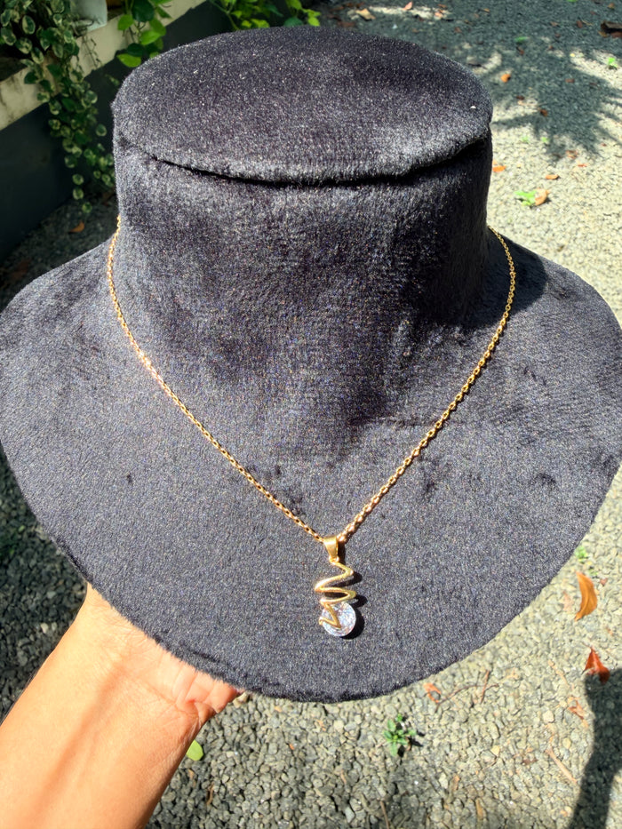 Premium gold plated daily wear pendant with chain product code G183
