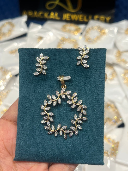 Premium quality trending party wear diamond finish leaf pendant with stud product code D300