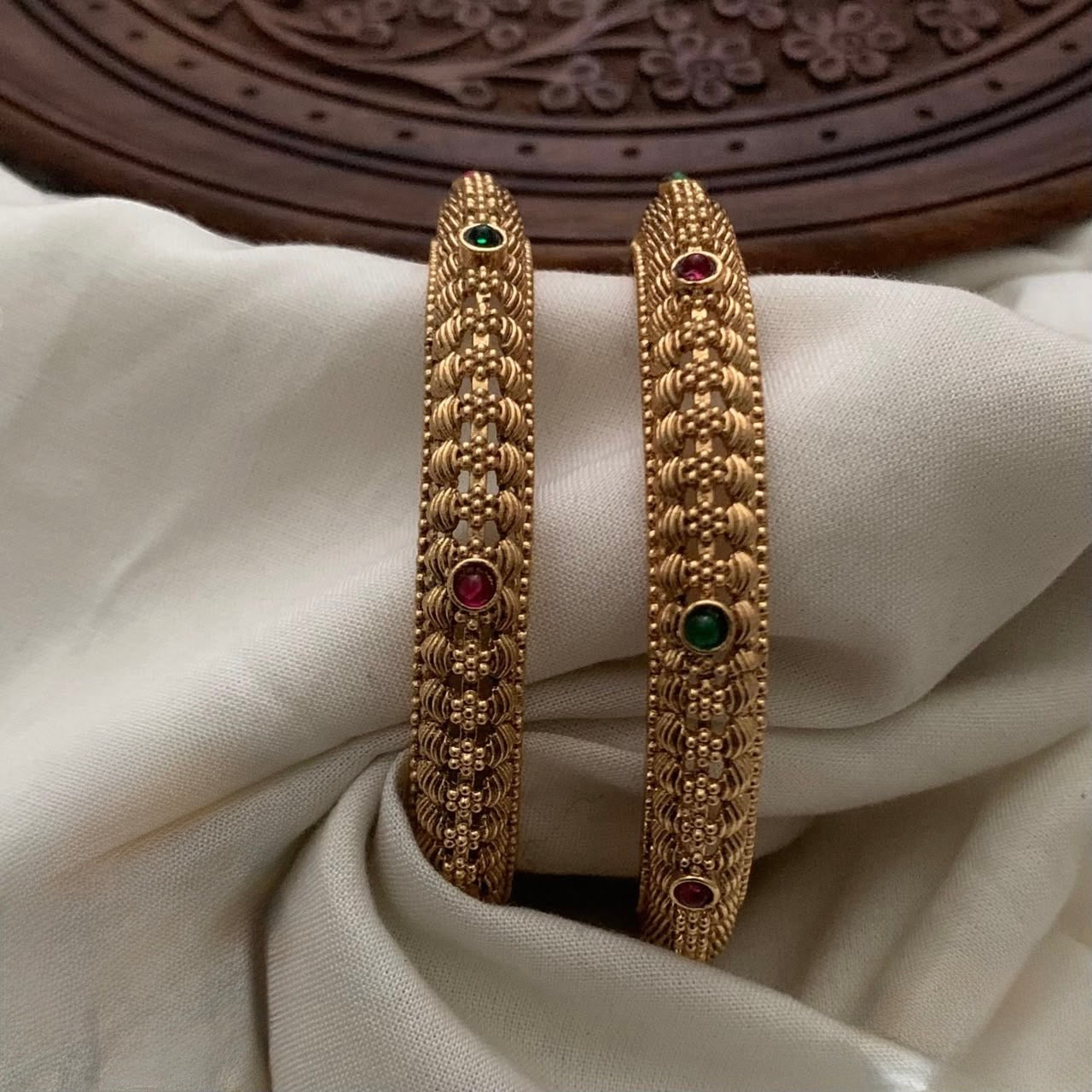 Premium antique gold traditional ruby green non idol bangles pair product code B224