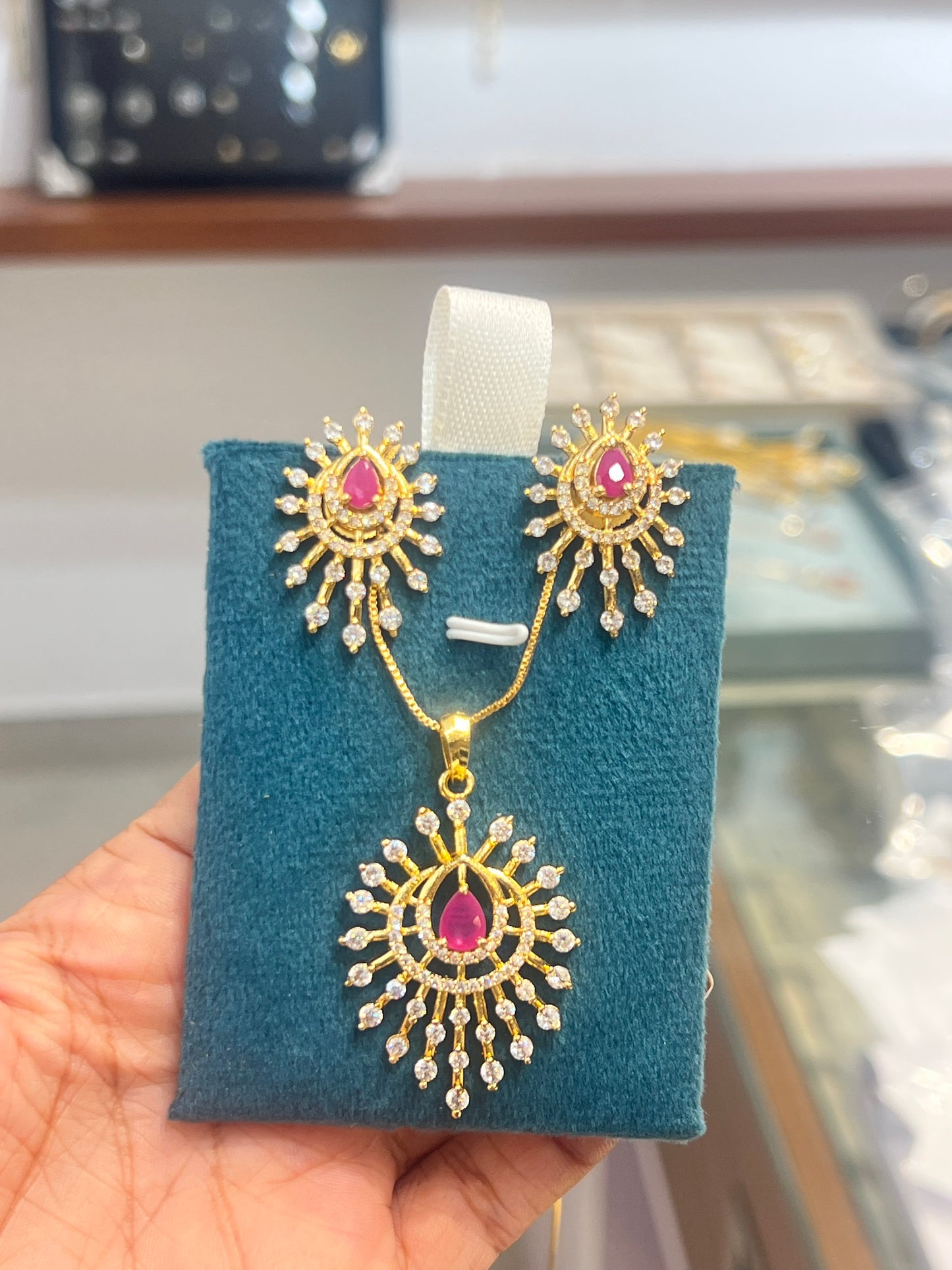 Premium quality  party wear diamond GJ polish  and gold polish pendant set with chain product code D220