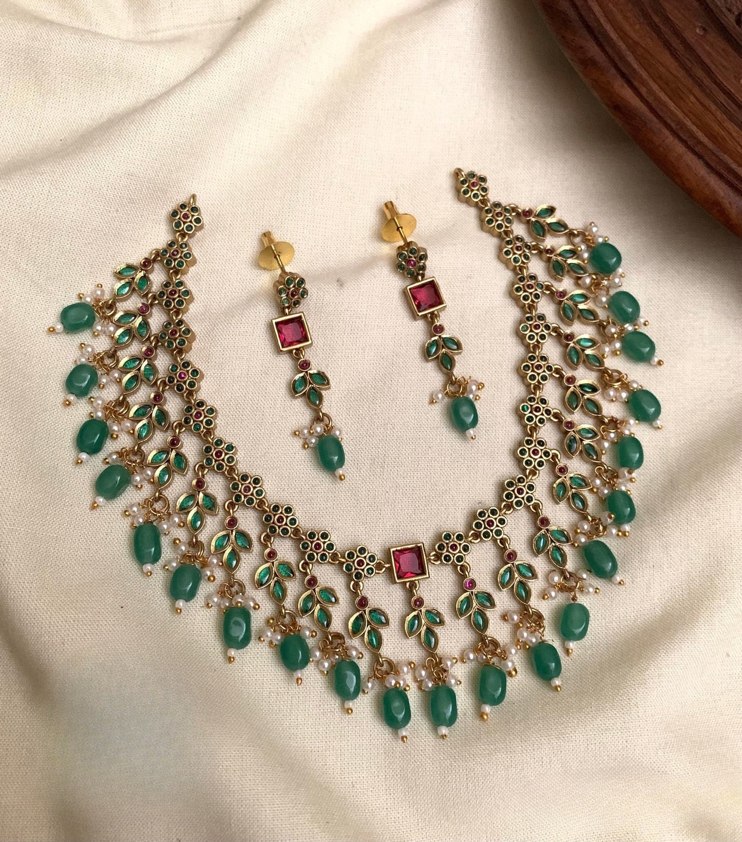 Premium beautiful jadau Kundan beads and pearl hanging bridal necklace product code N190