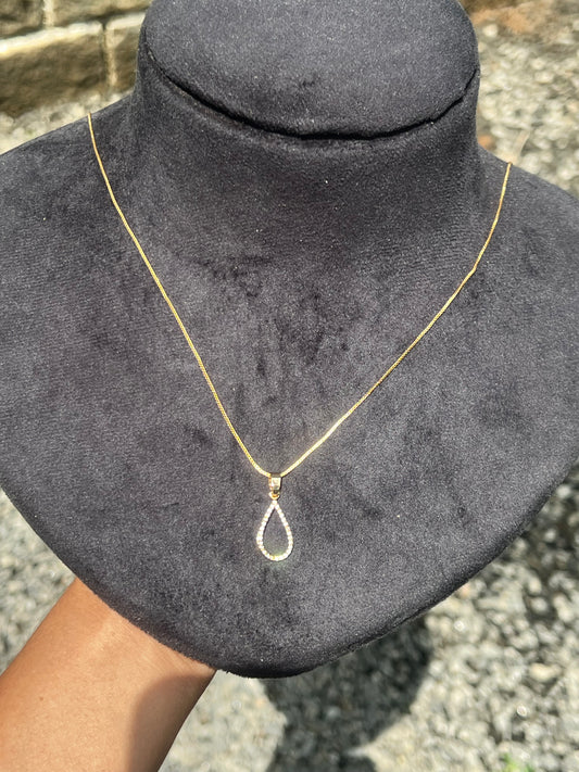 Premium anti tarnish daily use ad pendant with chain product code G95