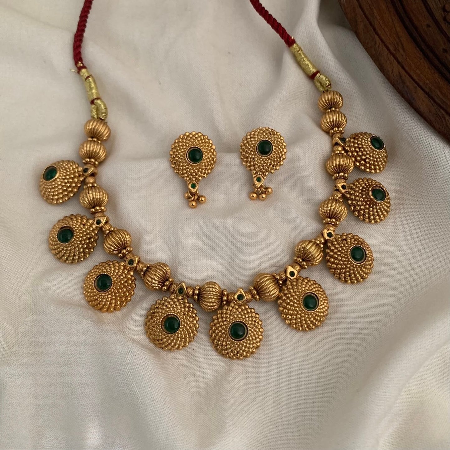 Premium heritage traditional handcrafted antique gold replica designer necklace set product code T130