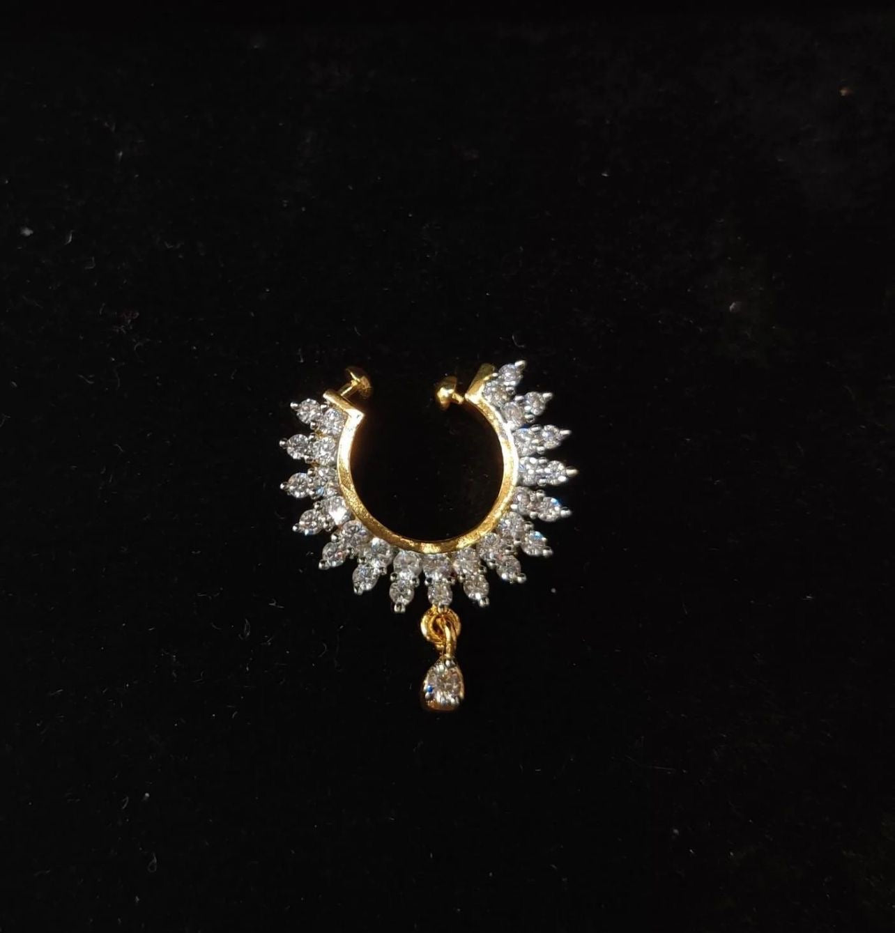 Premium daimond replica nosepins product code 290