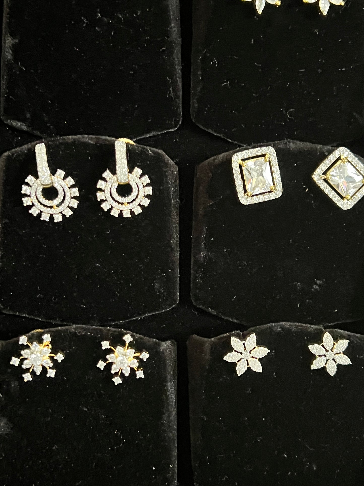 Premium quality ad daimond finish studs product code E69