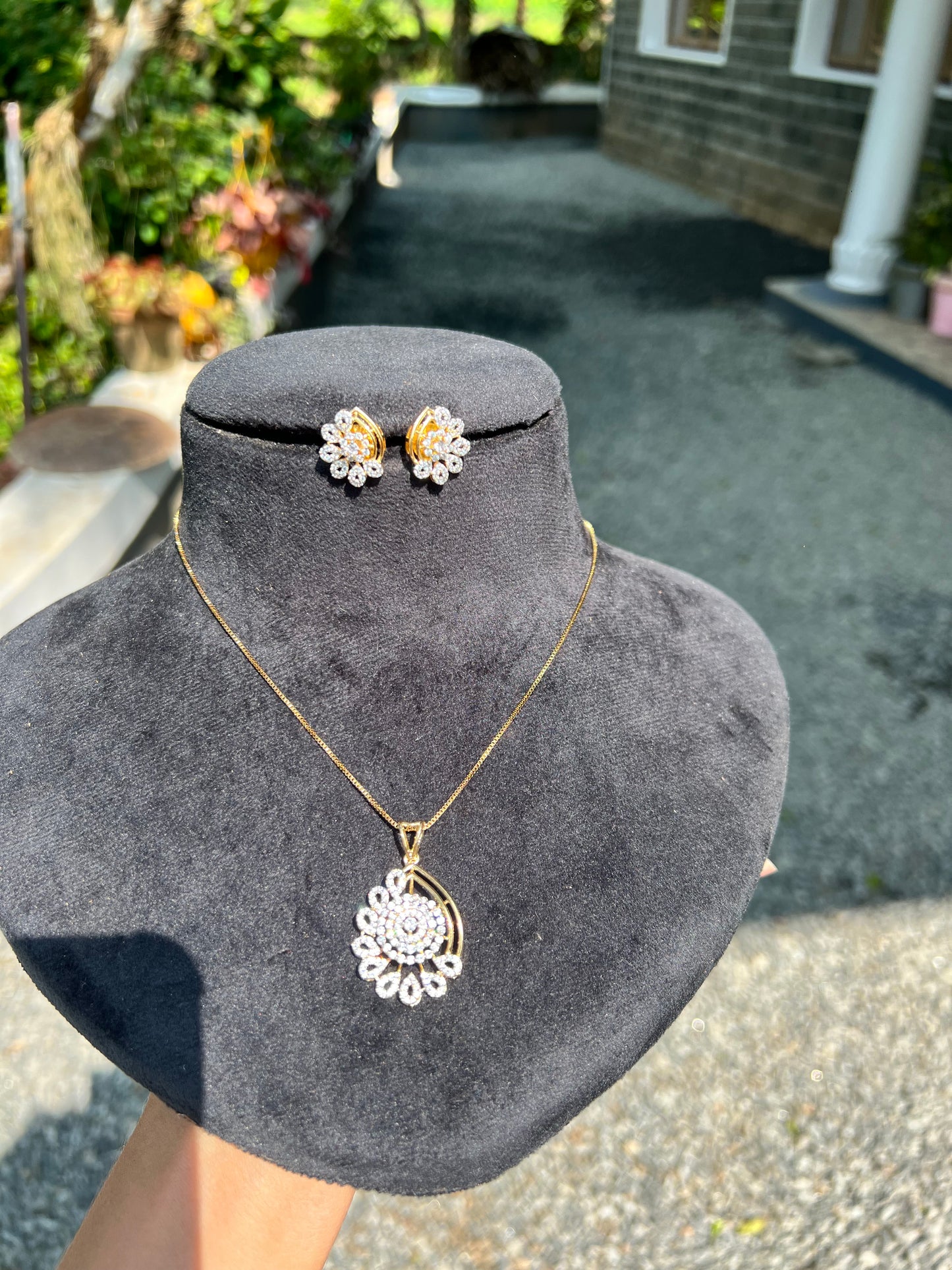 Premium diamond finish pendant set product code 48