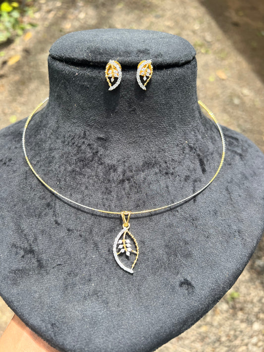 Premium daimond finish pendant set with chain product code 67