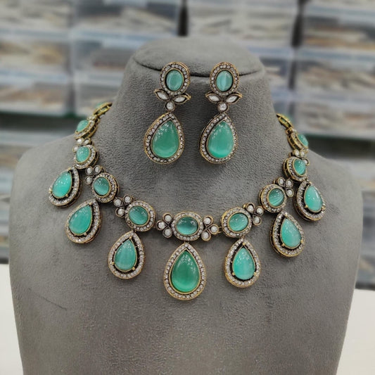 Stylish polki Kundan necklace product code 982
