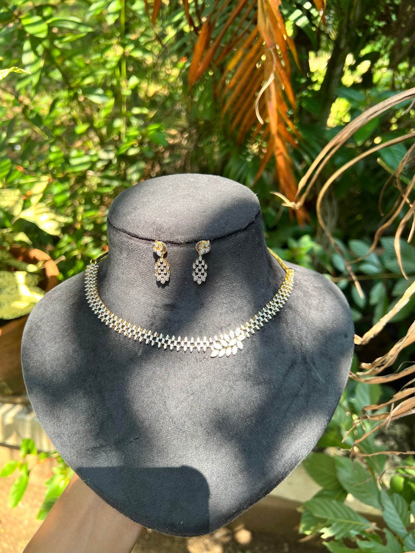 Premium cute diamond finish bridal necklace product code 175