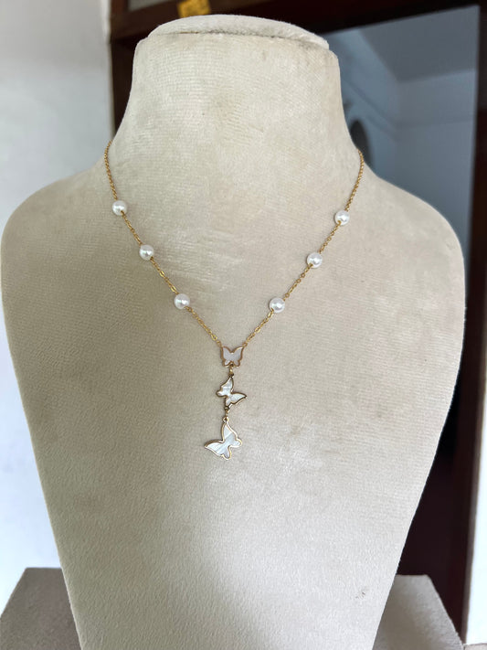 Premium daily wear anti tarnish butterfly pearl necklace