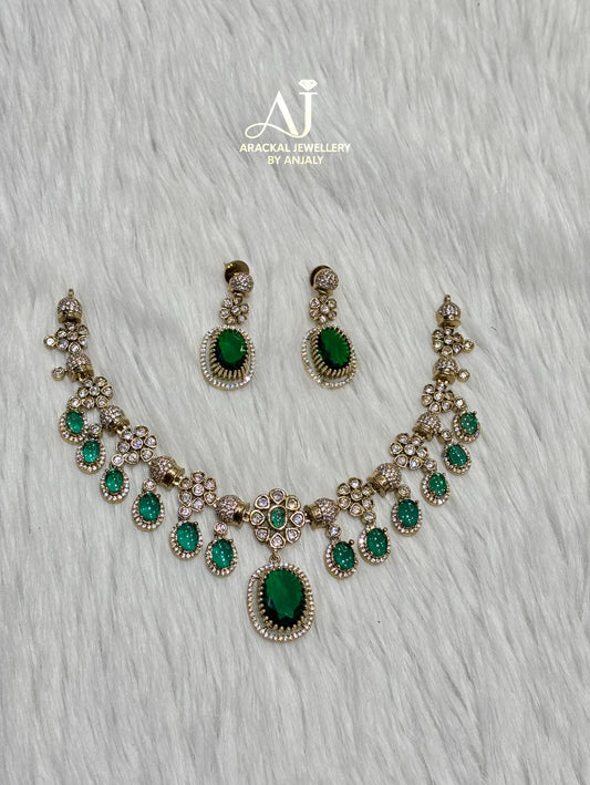 Premium Victorian polish ad necklace product code 374
