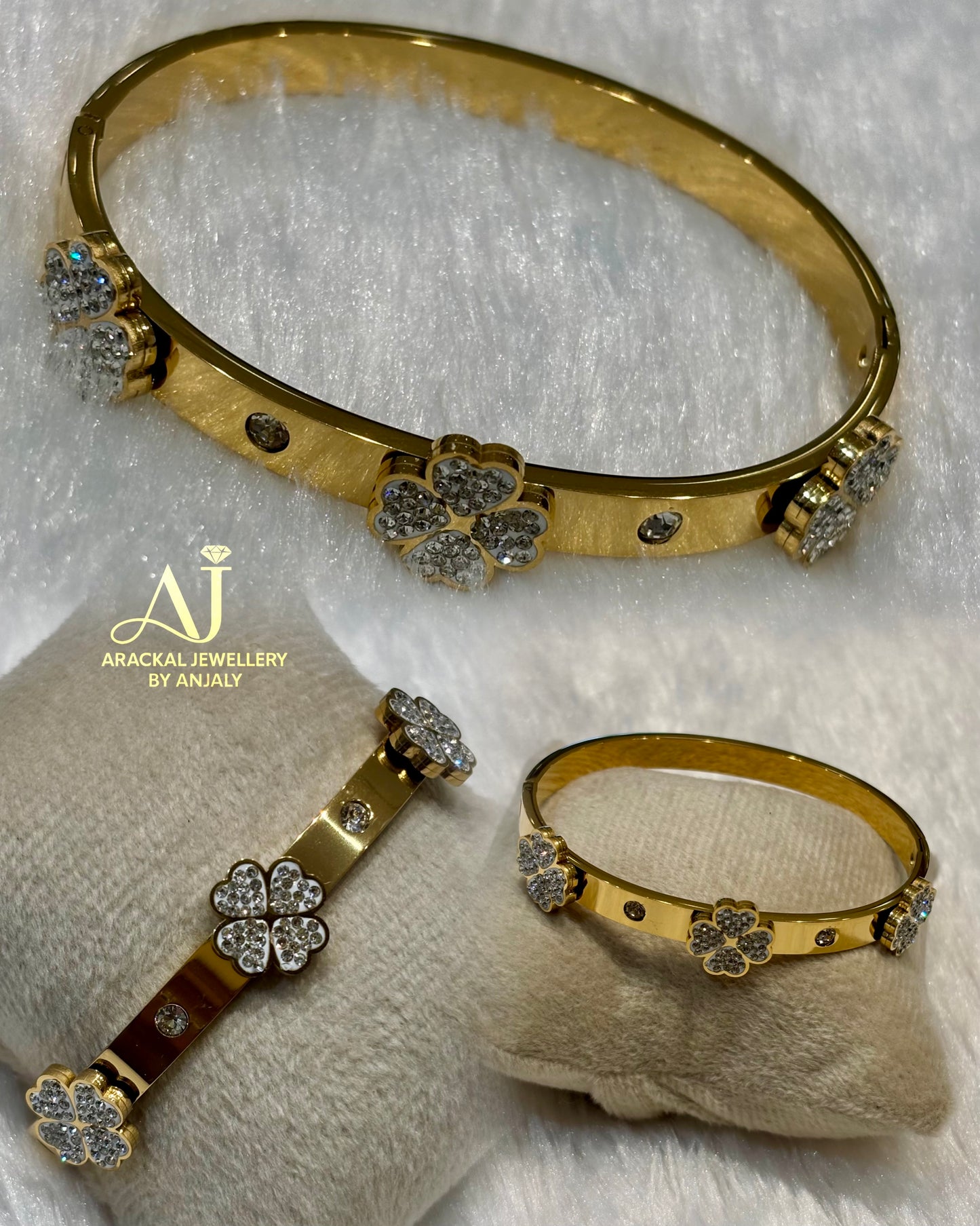 Premium daily wear anti tarnish openable bracelet product code B73