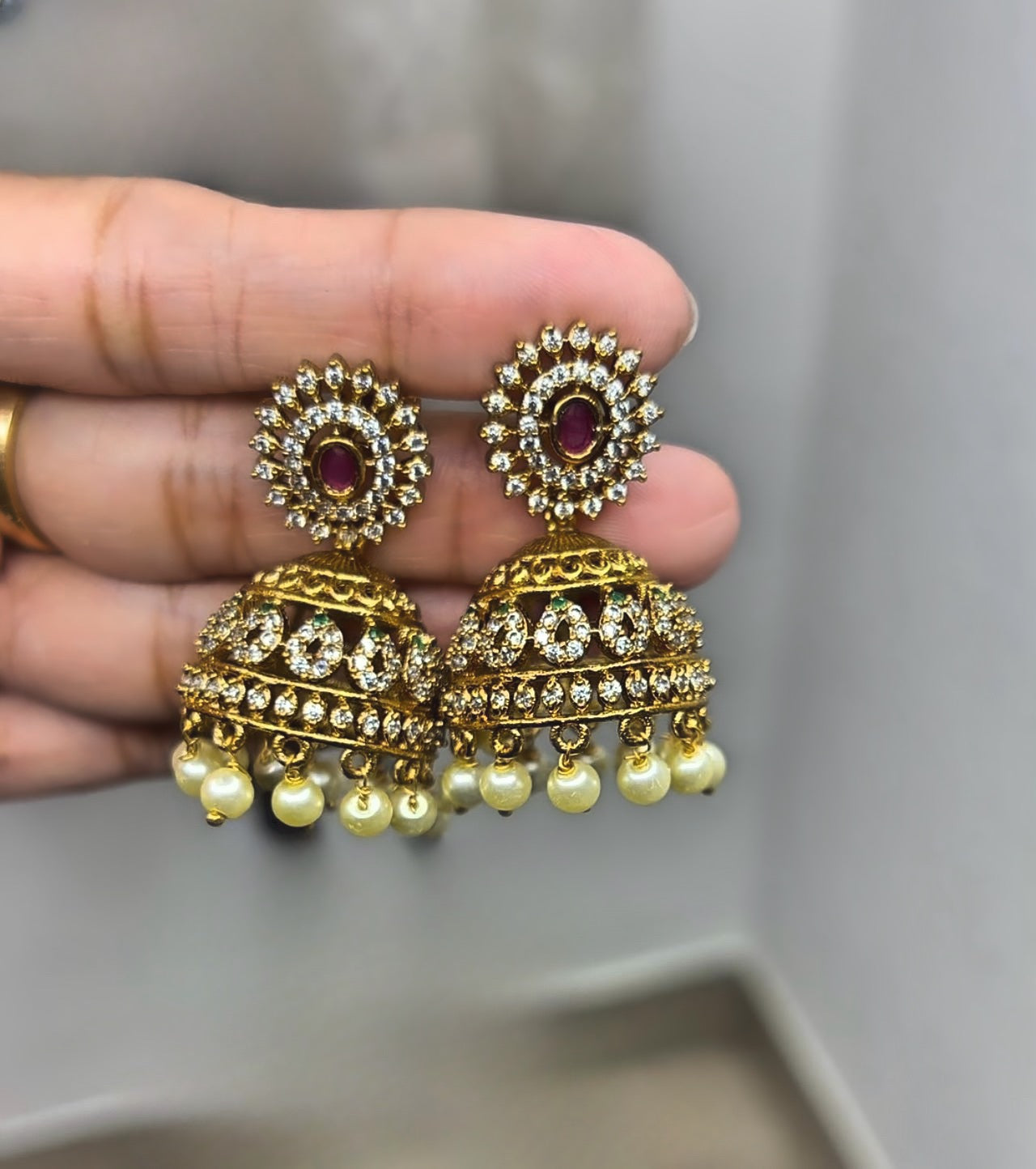 Trending ad jhumka