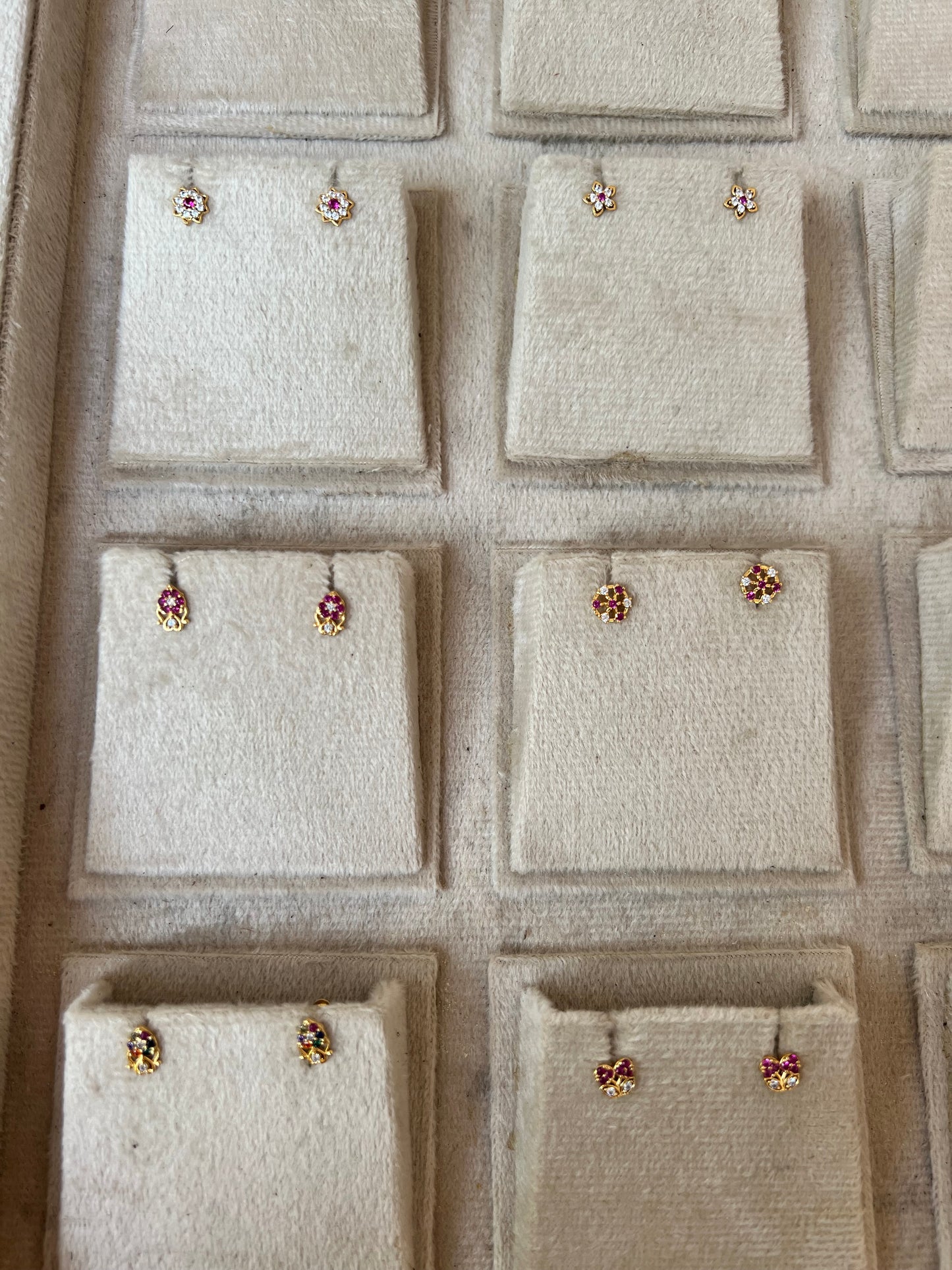 Premium quality ad daily wear screw back second studs /small kids friendly stud