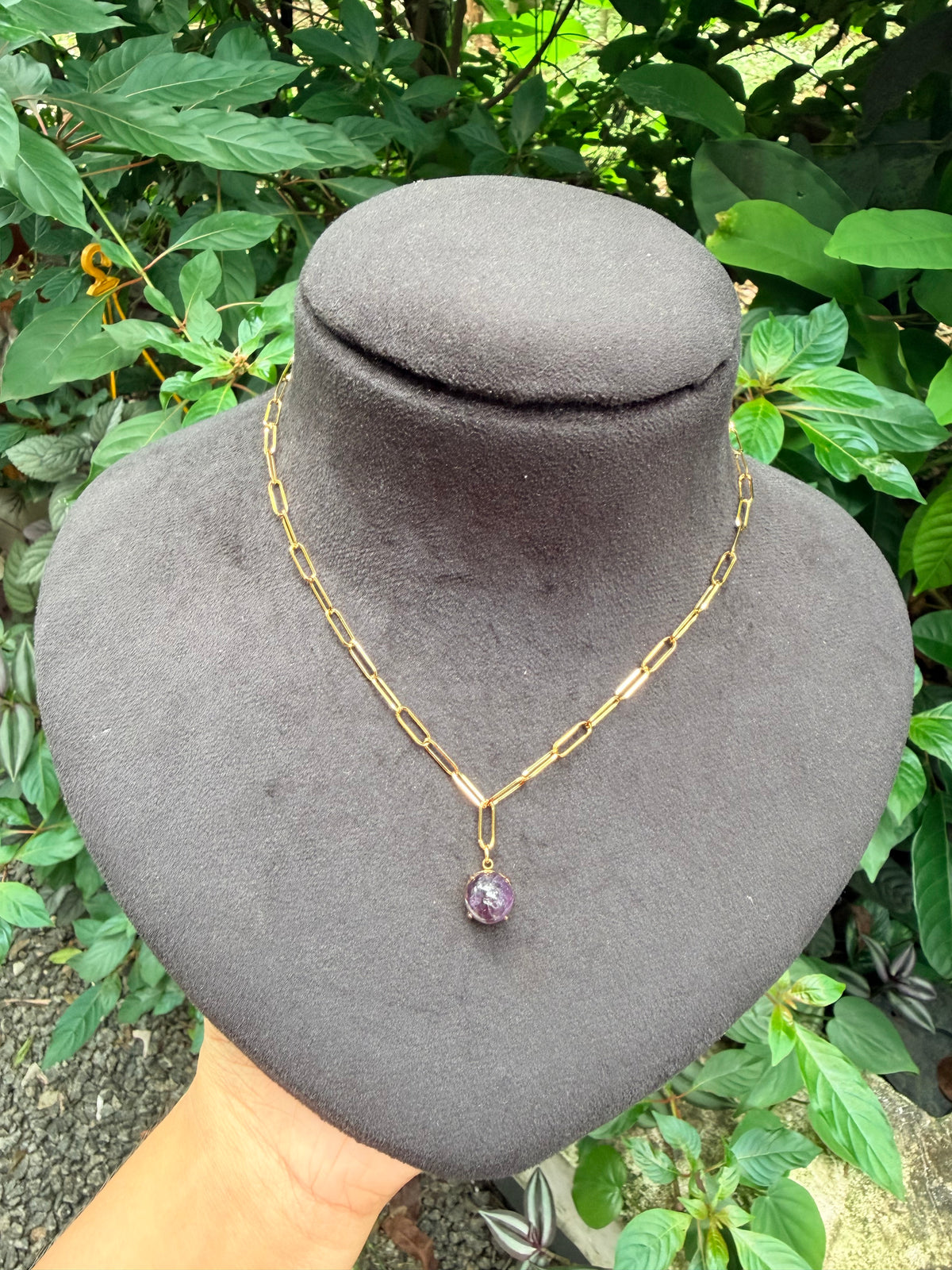 Premium stainless steel precious stone necklace Product code AT44