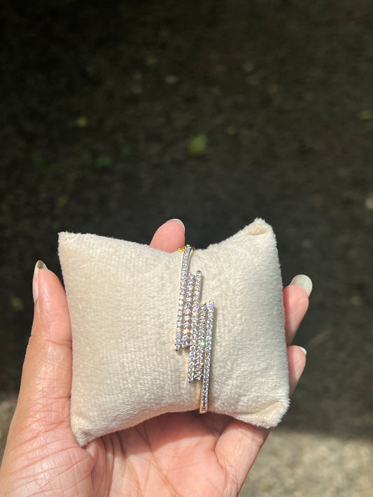 Premium diamond finish openable bracelet product code B25