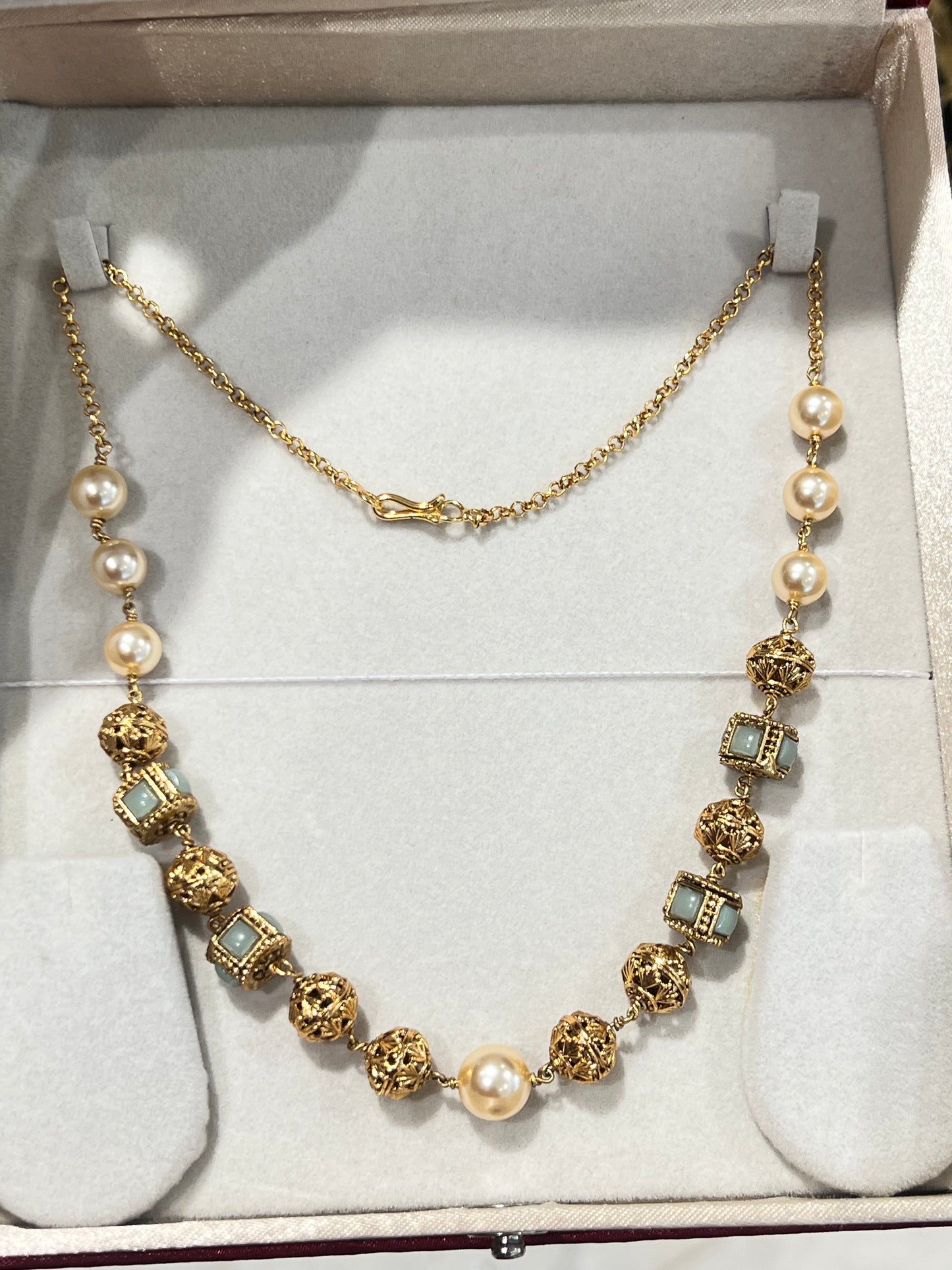 Premium handmade pearl nakshi ball stone necklace product code P103