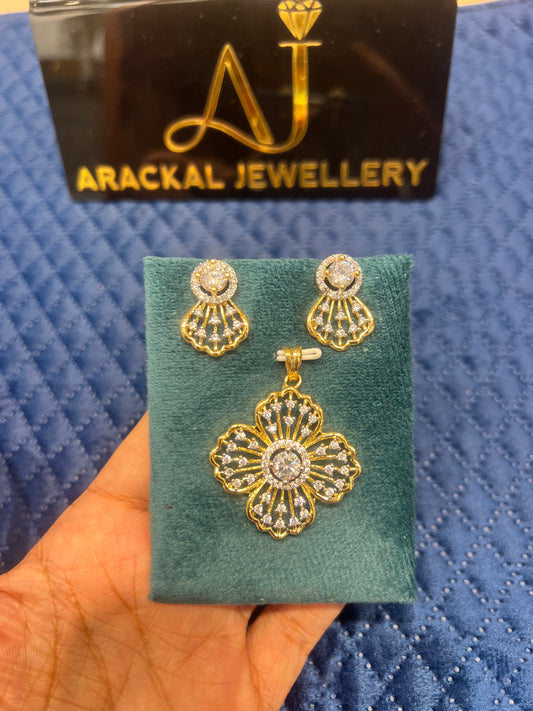 Premium diamond finish pendant set product code D301