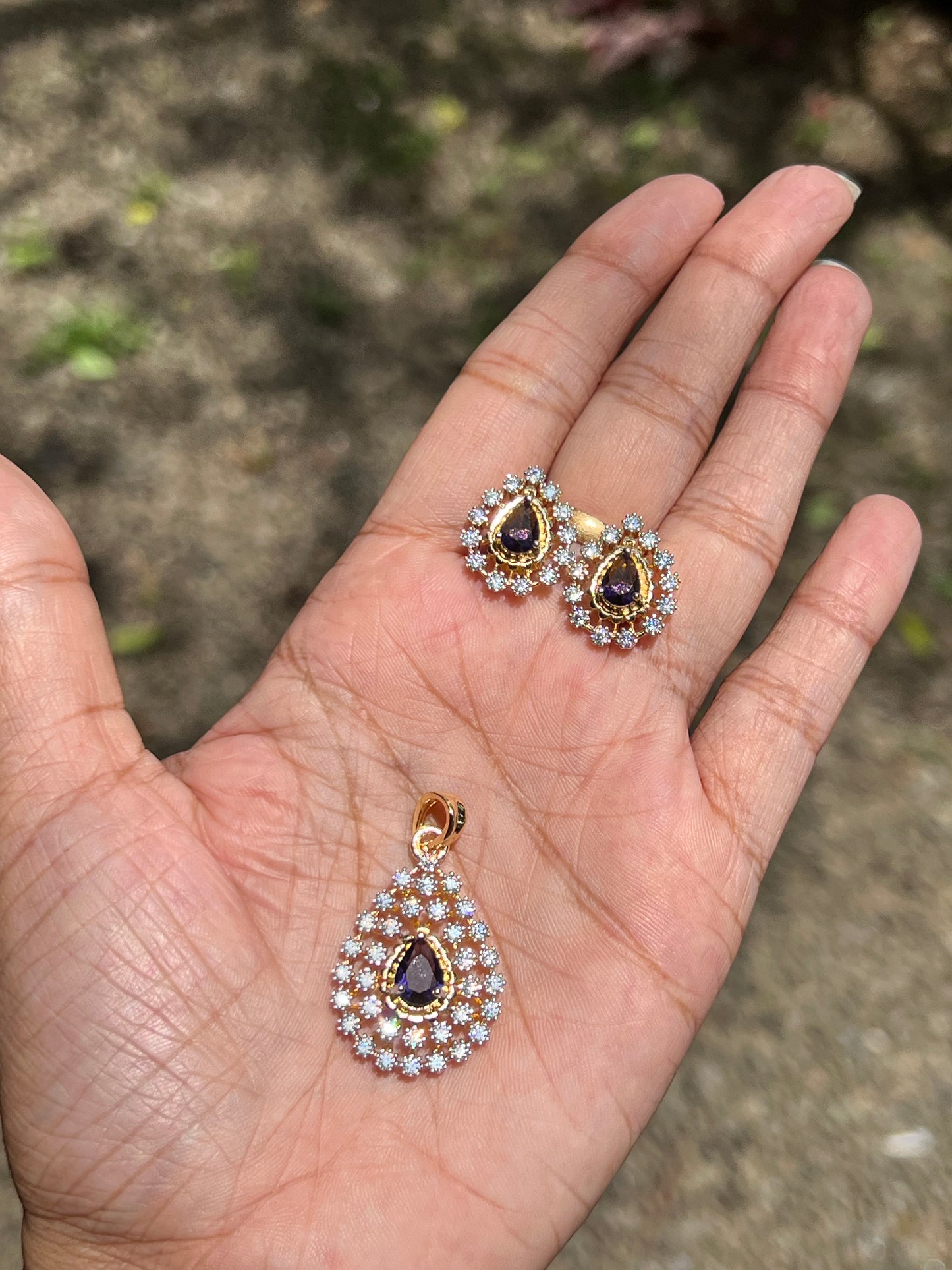 Premium diamond finish pendant set product code 63